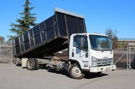 Best Yard Waste Removal  in Edinburg, IL